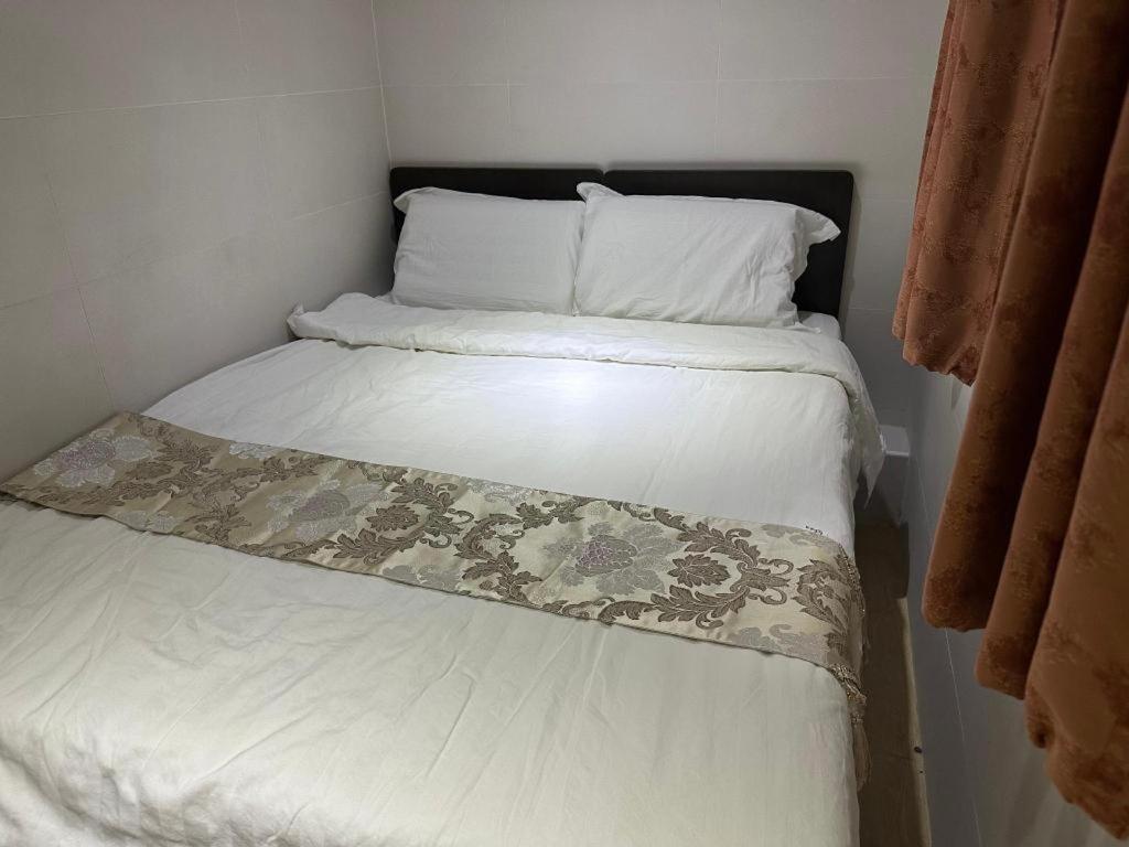 New Star Hostel *